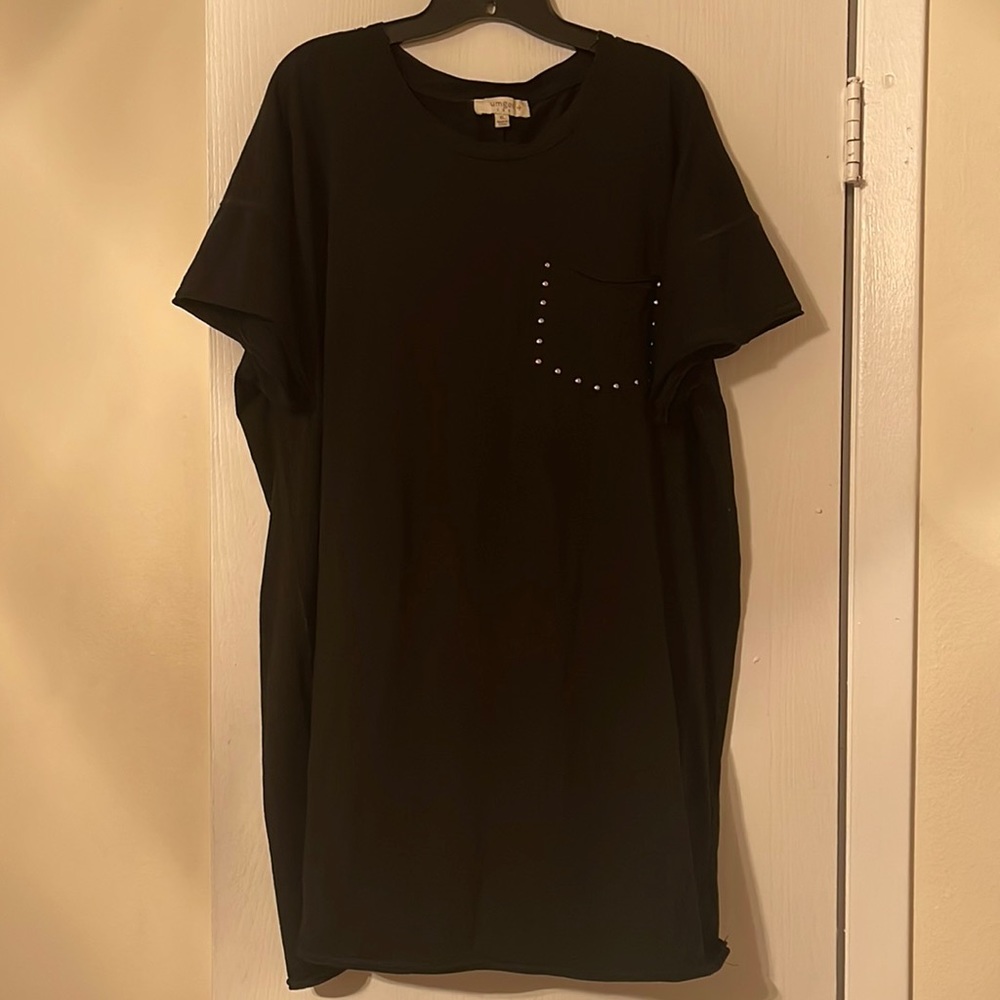 Black Umgee Tunic Studded Pocket Top